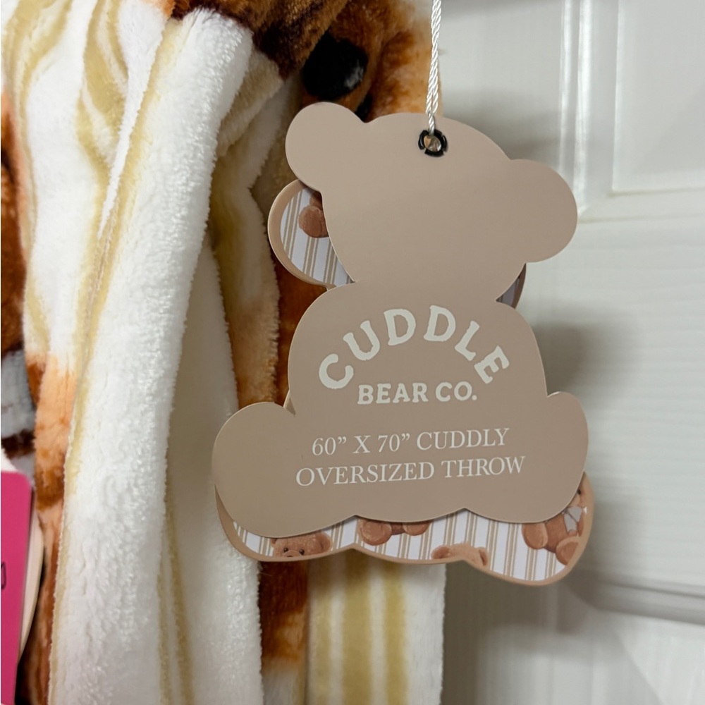 Cuddle Bear Co Oversized Throw Blanket - Picture 7 of 7